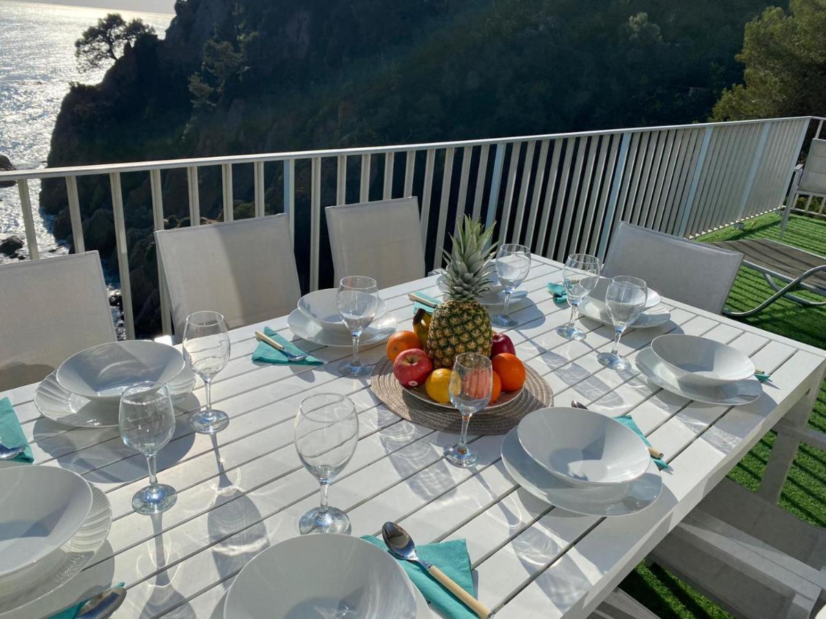 Casa Brisa Villa บลาเนส ภายนอก รูปภาพ